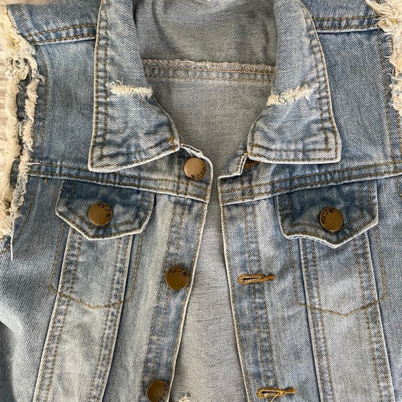 ML KIDS Girls Jean Jacket Size 6 - Picture 2 of 5